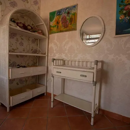 Via Emanuele De Deo, 23 بيت للعطل